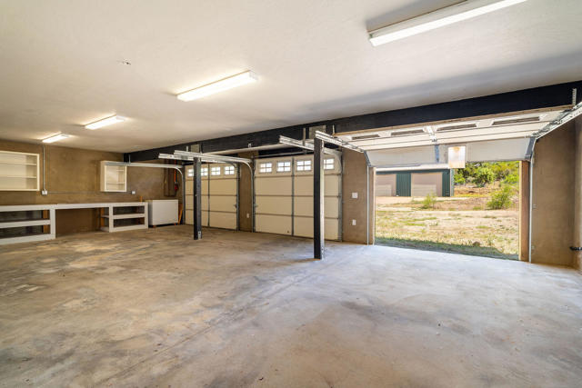 28990 Bonita Vista Road, Mountain Center CA: https://media.crmls.org/mediaz/e935a619-1eae-44fa-94ba-2389ffee4acd.jpg