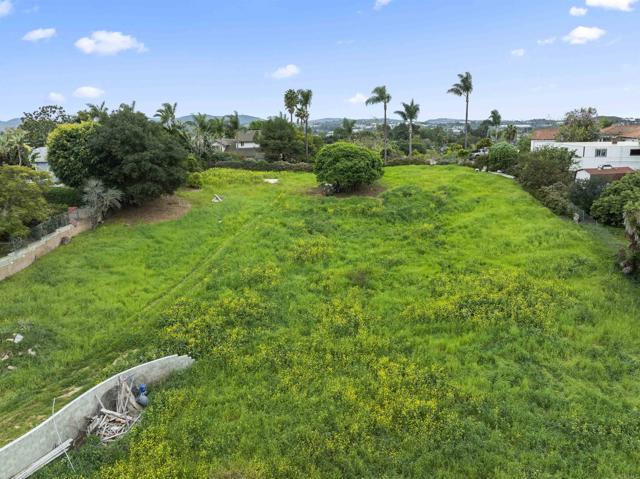 Detail Gallery Image 8 of 9 For 1683 Watson Way, Vista,  CA 92083 - – Beds | – Baths