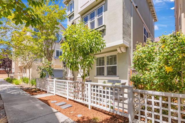 2973 Pescadero Terrace, Fremont CA: https://media.crmls.org/mediaz/e937c160-55df-4260-b901-70f87e1a2c06.jpg