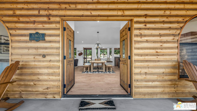 53655 Annie Oakley Road, Pioneertown CA: https://media.crmls.org/mediaz/e93a1ded-2578-44b6-a2e2-8c77fc921ece.jpg
