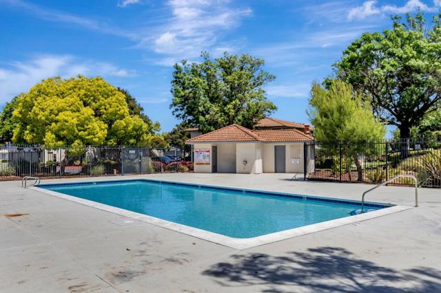 211 Kenbrook Circle, San Jose CA: https://media.crmls.org/mediaz/e93b6246-bad7-45c8-9202-76a49a78e01f.jpg
