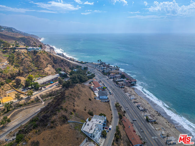 Drew Fenton | 21415 Rambla Vista Malibu CA | MLS: 7490196 Drew Fenton | 21415 Rambla Vista Malibu CA | MLS: 7490196