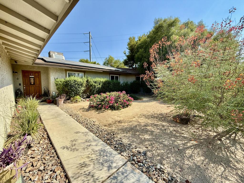 69375 Nilda Drive