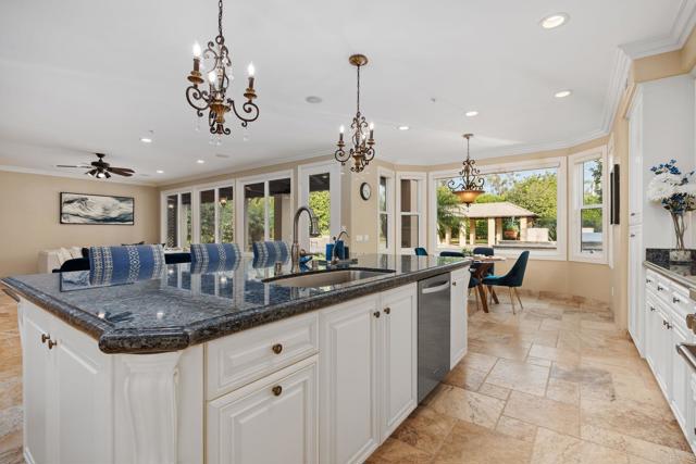 Detail Gallery Image 21 of 74 For 14323 Rancho Santa Fe Lakes Dr, Rancho Santa Fe,  CA 92067 - 5 Beds | 4/1 Baths