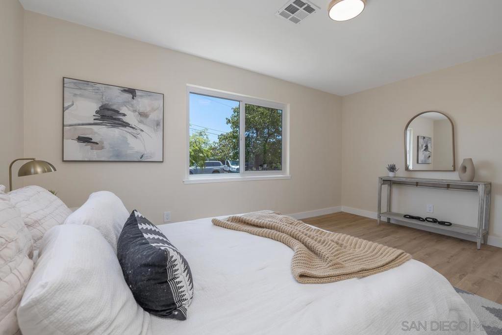 4206 E Overlook Dr. - photo 15