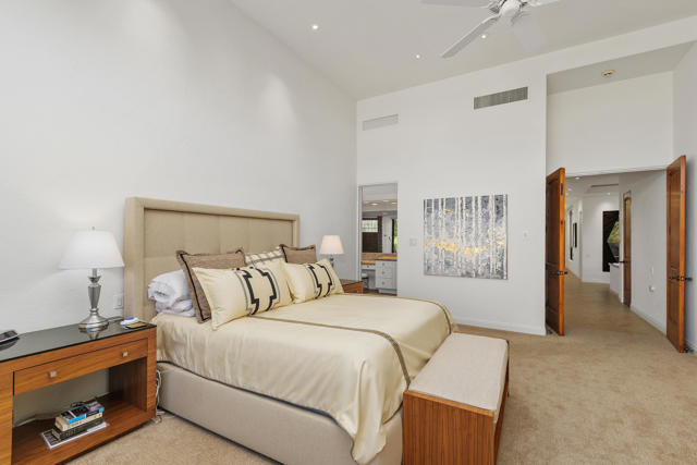 73481 Mariposa Drive, Palm Desert CA: https://media.crmls.org/mediaz/e941c43d-f063-444b-98d1-48aa6f730f2e.jpg
