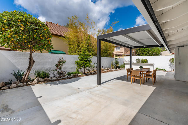 1161 Triunfo Canyon Road, Westlake Village CA: https://media.crmls.org/mediaz/e942a1a2-61c8-465c-893f-153822d7bbf3.jpg