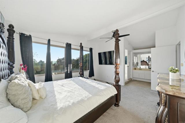 Detail Gallery Image 23 of 35 For 2327 Amber Ln, Escondido,  CA 92026 - 4 Beds | 3 Baths