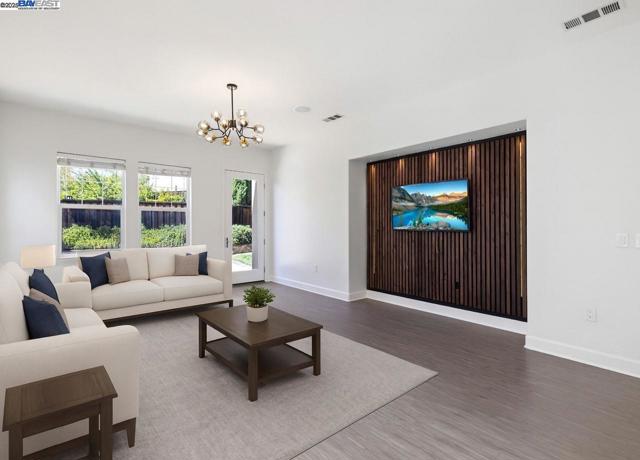 2453 Forino Dr, Dublin CA: https://media.crmls.org/mediaz/e9434a7f-7aa9-4eba-99aa-69bda03ba3ba.jpg