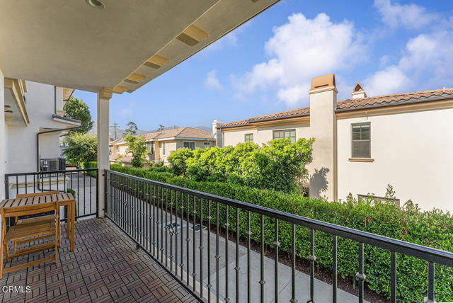 418 Fairview Avenue, Arcadia CA: https://media.crmls.org/mediaz/e943782d-dd7b-47ca-8901-98c501399b6b.jpg
