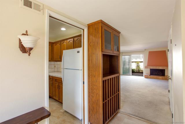 3216 Loma Riviera Dr, San Diego CA: https://media.crmls.org/mediaz/e9441c77-319d-4ad5-8062-0296aa885c46.jpg