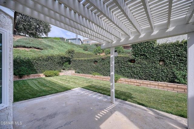 5506 Evita Court, Agoura Hills CA: https://media.crmls.org/mediaz/e9445a21-9473-4f5a-9a3b-2c411455d8bb.jpg