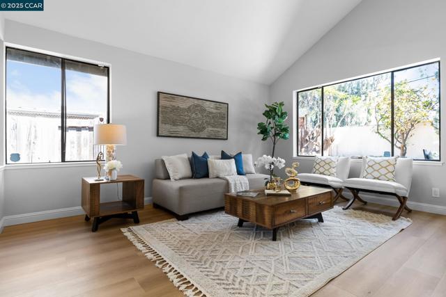 4360 Peregrine Way, Fremont CA: https://media.crmls.org/mediaz/e944cdc1-e9ec-45bb-8943-1e3c9bdc15a1.jpg