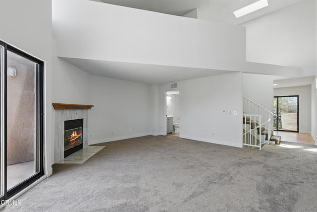 1842 N Alvarado Street, Los Angeles CA: https://media.crmls.org/mediaz/e945db6b-27ef-43db-a459-de8e9ec95fe4.jpg