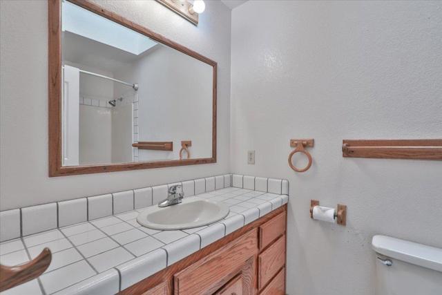 1416 Blue Tent Court,  CA: https://media.crmls.org/mediaz/e947c7d2-62c4-4263-84b4-342ac2f29878.jpg