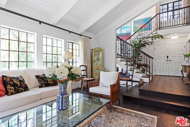 Drew Fenton | 1060 Chantilly Road Los Angeles CA | MLS: 7138387