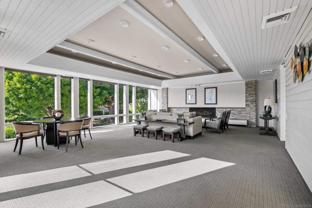 2294 Caminito Preciosa Norte, La Jolla CA: https://media.crmls.org/mediaz/e94bd2db-1e8f-4464-b867-06ae22491d33.jpg