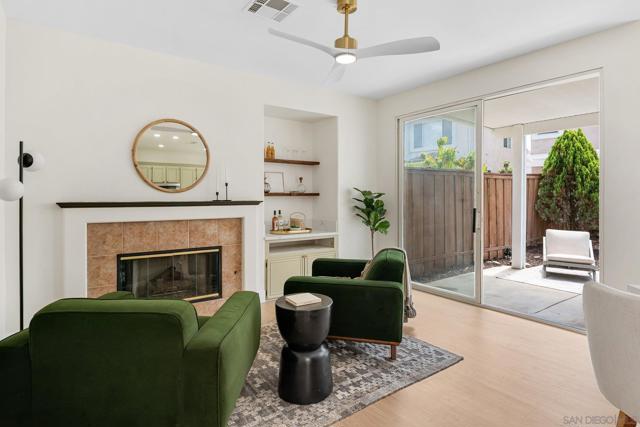 9471 Compass Point Dr S, San Diego CA: https://media.crmls.org/mediaz/e94dcfcd-3754-45af-83f1-0a3aa44d4c67.jpg