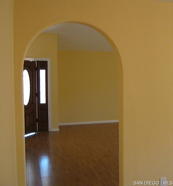 11444 Poblado RD, San Diego CA: https://media.crmls.org/mediaz/e94f90fd-bb95-44a9-b9b2-f1f289c79847.jpg