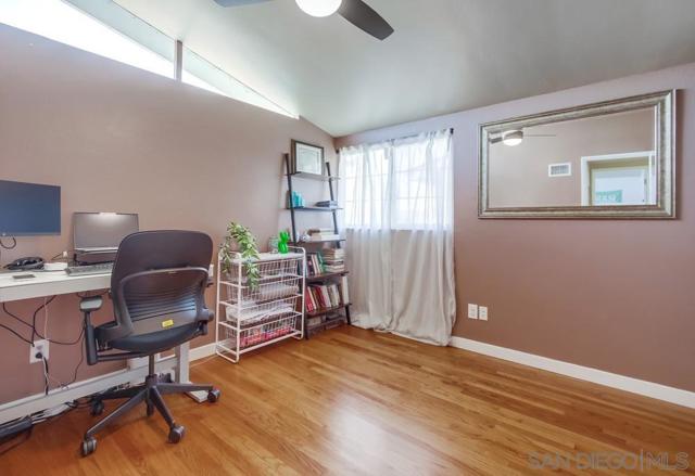 5493 Gala Ave., San Diego CA: https://media.crmls.org/mediaz/e950c3ec-2fed-4eff-aaf0-8917dee5590f.jpg