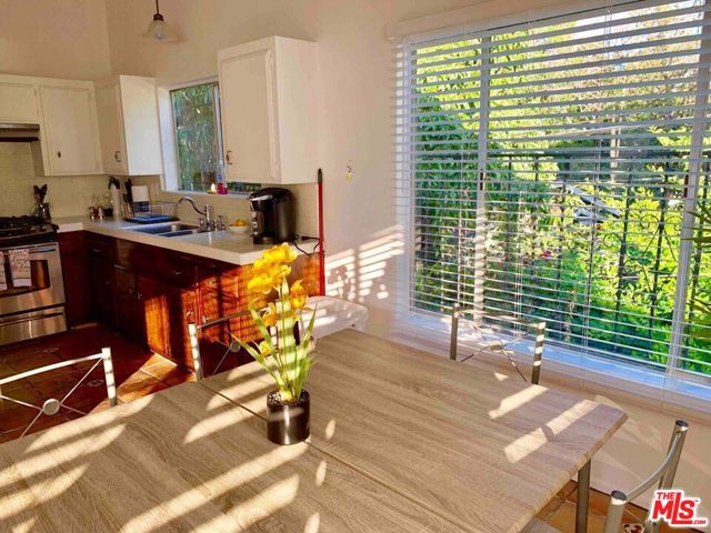 1152 1/2 N Ogden Drive, West Hollywood CA: https://media.crmls.org/mediaz/e950c658-0944-4d5f-96da-48c471e33924.jpg