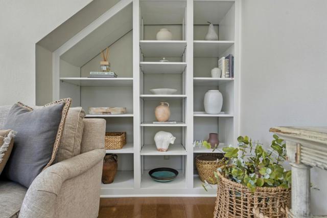 1090 Shoreline Drive, San Mateo CA: https://media.crmls.org/mediaz/e9516c31-b099-4d3b-9845-18024479b869.jpg