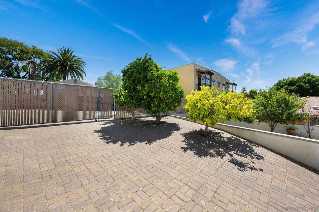 MLS #250036588SD image #42