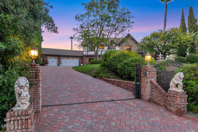 11395 Highridge Court, Camarillo CA: https://media.crmls.org/mediaz/e95294c4-a6a6-42f6-b409-afd6eb23ec3f.jpg