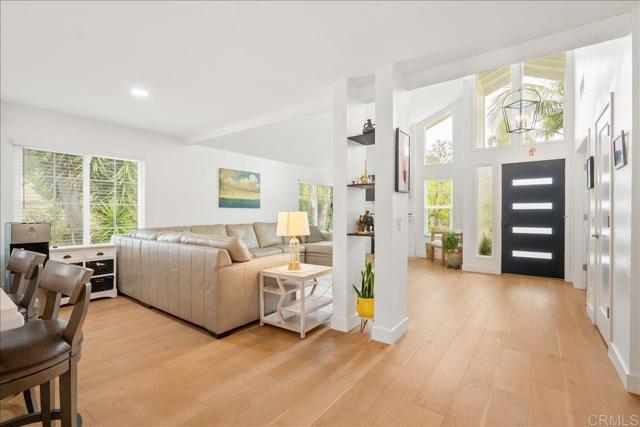 Detail Gallery Image 17 of 27 For 2801 Jacaranda Ave, Carlsbad,  CA 92009 - 4 Beds | 2 Baths