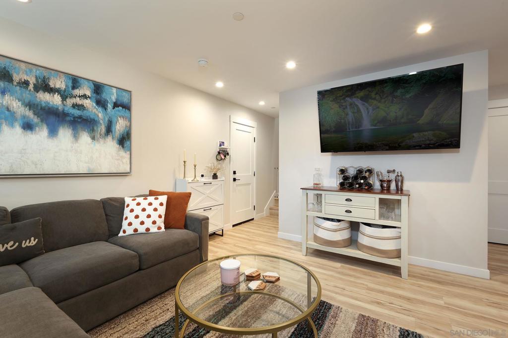 MLS #250041305SD image #22