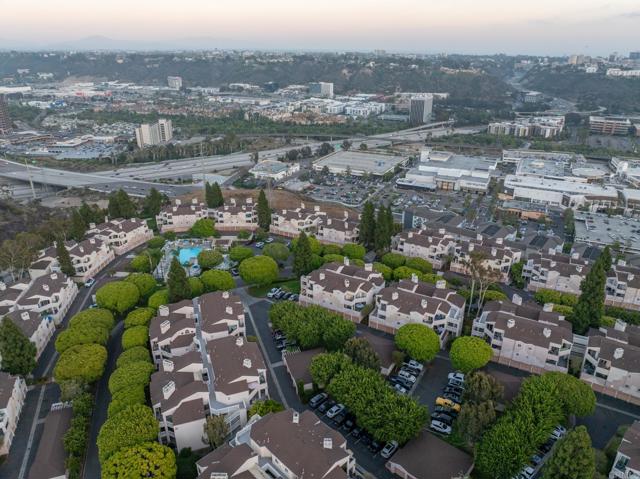Detail Gallery Image 31 of 37 For 7228 Camino Degrazia #271,  San Diego,  CA 92111 - 3 Beds | 2 Baths
