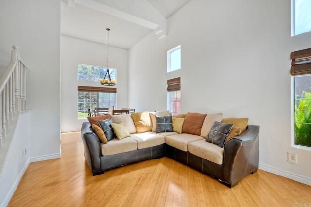 1025 Honeysuckle Drive, San Marcos CA: https://media.crmls.org/mediaz/e95637c2-a09f-4bbe-bb2d-0bbc15b18150.jpg
