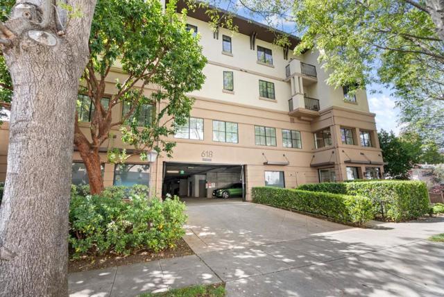 618 Walnut Street, San Carlos CA: https://media.crmls.org/mediaz/e956540d-36d0-4603-b6c5-20fd91ea09c6.jpg