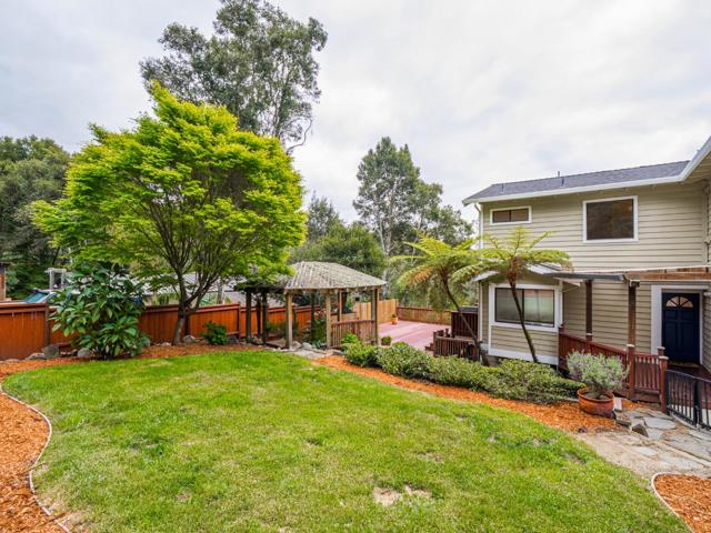 3040 Pacific Heights Drive, Aptos CA: https://media.crmls.org/mediaz/e9570710-de60-46d9-a7ef-79b23927ccc3.jpg