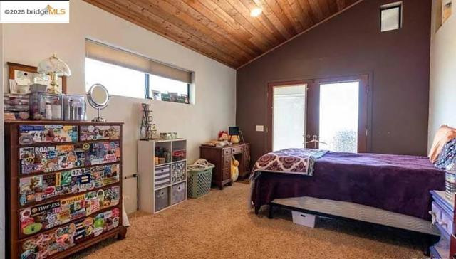 3120 E Vichy Ave., Napa CA: https://media.crmls.org/mediaz/e95781c4-43ec-425c-bde2-7533ceb571b5.jpg