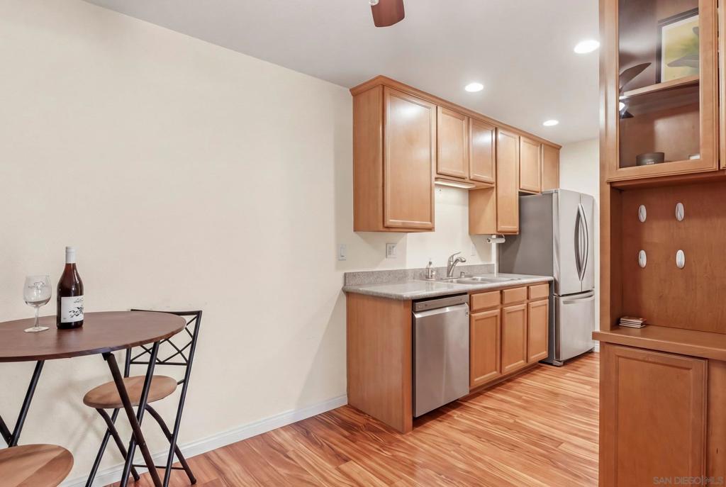 1650 El Camino Real - photo 7