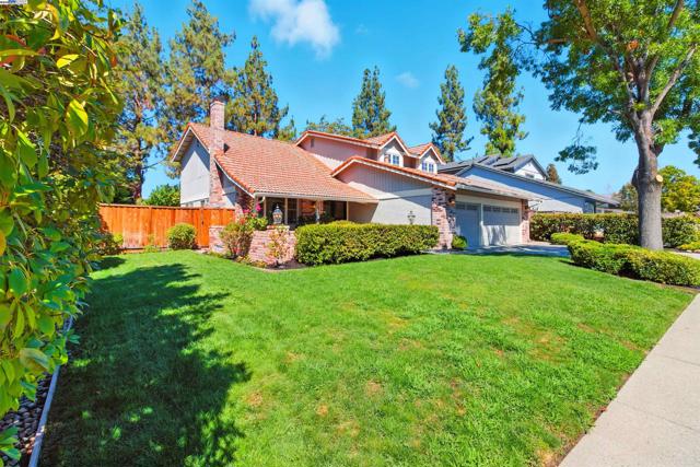 2673 Velvet Way, Walnut Creek CA: https://media.crmls.org/mediaz/e958443c-aa55-4aea-a4d0-fac84e22ec76.jpg