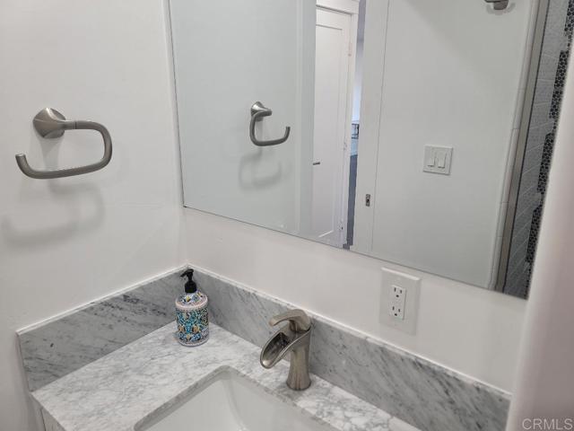 Detail Gallery Image 17 of 32 For 245 W Bobier Dr #90,  Vista,  CA 92083 - 2 Beds | 2 Baths