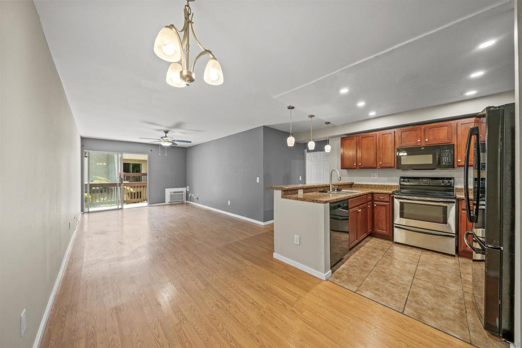 6131 Rancho Mission Rd - photo 8