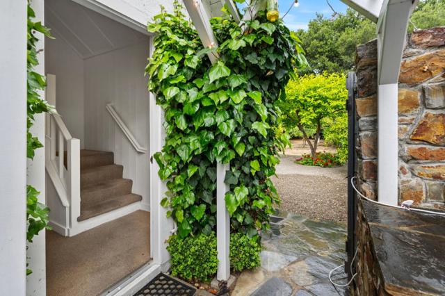 37 Lupin Lane, Atherton CA: https://media.crmls.org/mediaz/e95cbbf3-c454-4cd5-8655-5e5a711e16e3.jpg