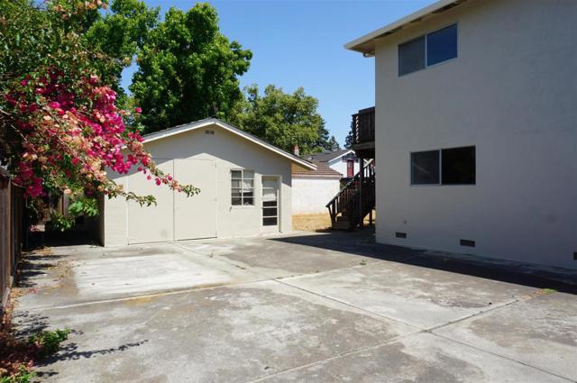 104 Hardy Avenue, Campbell CA: https://media.crmls.org/mediaz/e95cdbe6-6591-4266-ba4c-b9523daa1913.jpg