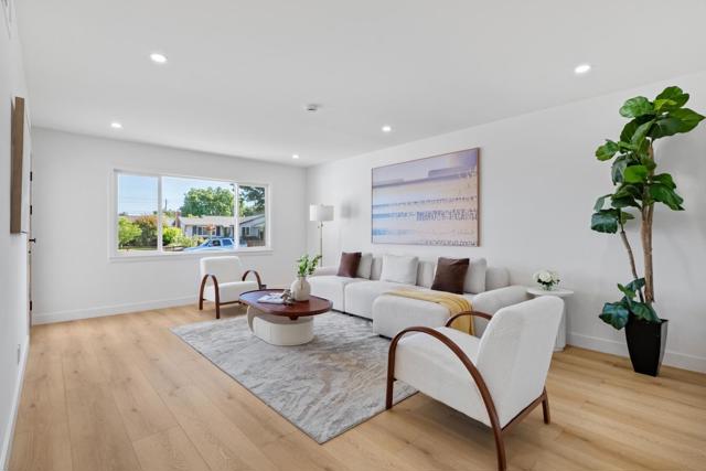 531 Easter Avenue, Milpitas CA: https://media.crmls.org/mediaz/e95d3d1e-36cd-4635-8b7a-b4d04221a4d5.jpg