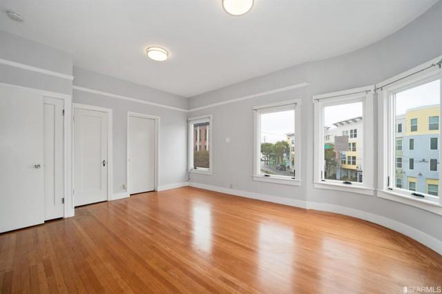 649651 Francisco St, San Francisco CA: https://media.crmls.org/mediaz/e95d6f7d-5c93-441c-ad04-424416553a2a.jpg