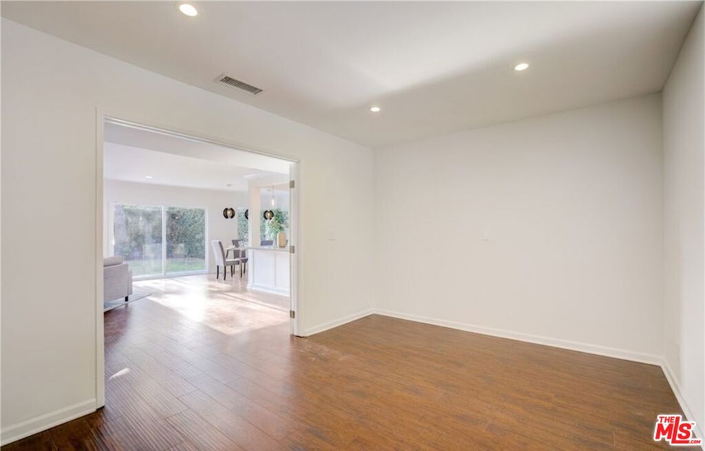 MLS #25518823 image #18