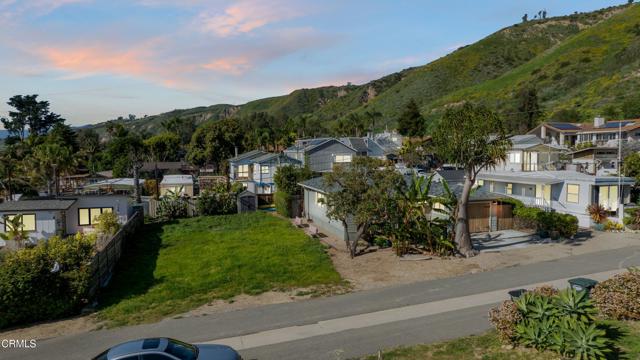 Detail Gallery Image 40 of 47 For 7035 Oxnard Ave, Ventura,  CA 93001 - 2 Beds | 2 Baths