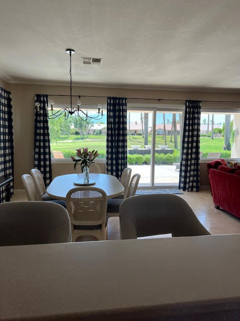 35491 Rosemont Drive, Palm Desert CA: https://media.crmls.org/mediaz/e95fda73-38c6-4417-abd9-564b804d200e.jpg