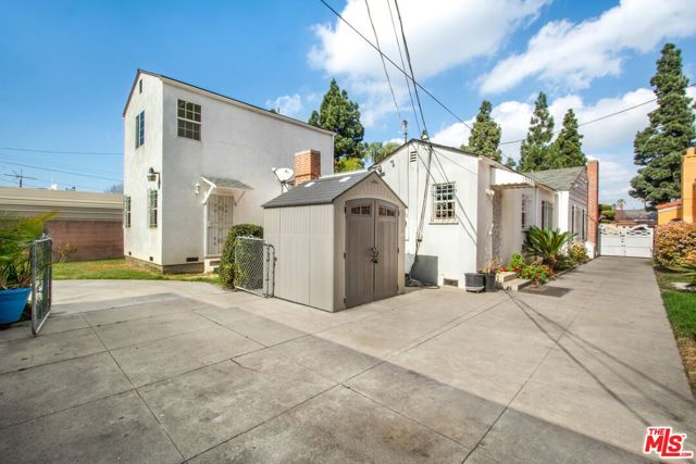 3408 W Martin Luther King Jr Boulevard, Los Angeles CA: https://media.crmls.org/mediaz/e9610ee6-e64e-41b0-9f14-fef475f439db.jpg