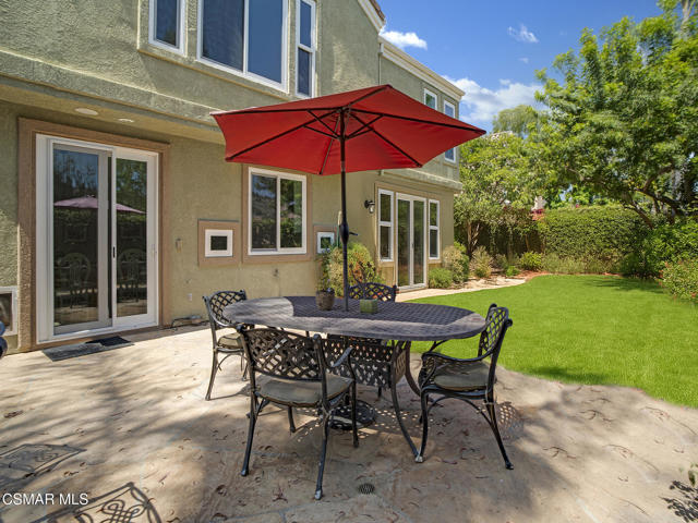 4126 Sterlingview Drive, Moorpark CA: https://media.crmls.org/mediaz/e9611b86-d973-4fa9-9d8f-979b4459a8a6.jpg
