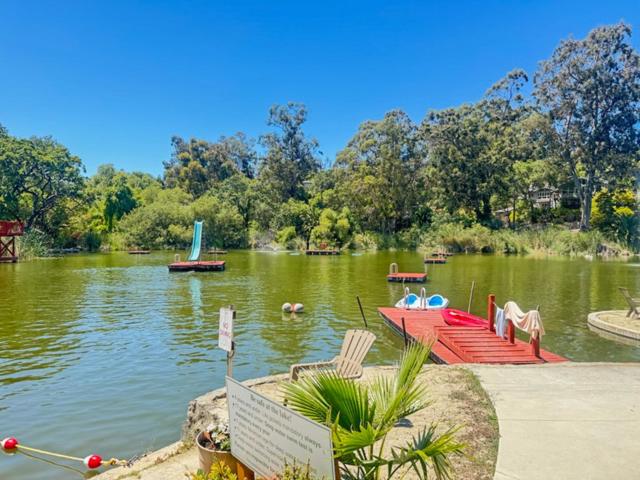 602 Vista Drive, Redwood City CA: https://media.crmls.org/mediaz/e9626241-9404-4c42-a969-56bcc3f66f18.jpg