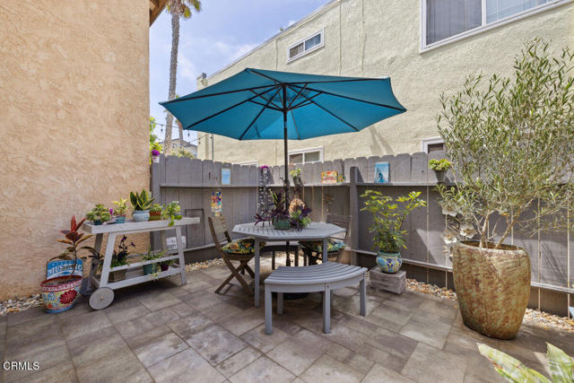 Detail Gallery Image 20 of 42 For 5205 W Wooley Rd #2,  Oxnard,  CA 93035 - 2 Beds | 1/1 Baths